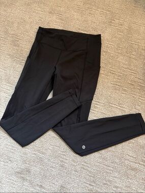 lululemon athletica Black Wunder tight 28” with pockets VGUC